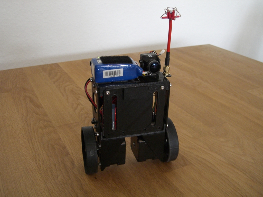 BaRo - Balancing Robot for FPV