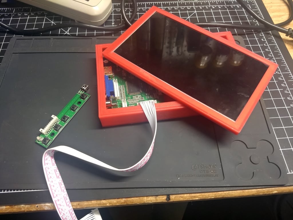 7 Inch LCD Panel Case