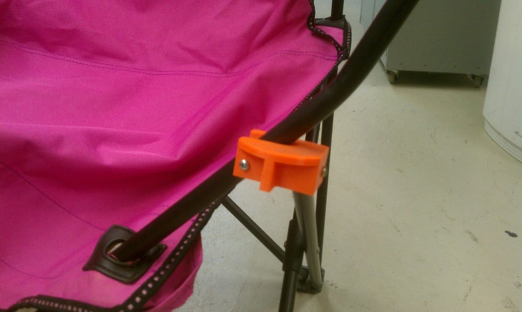 Folding Chair Hinge Points (now right and left)