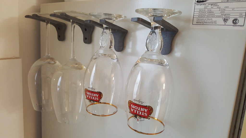 Magnetic Wine and Beer glass hanger