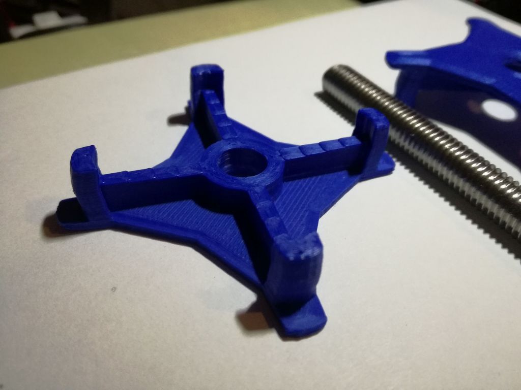 Minimalist Hardened Filament Spool Hub for threaded rod without bearing