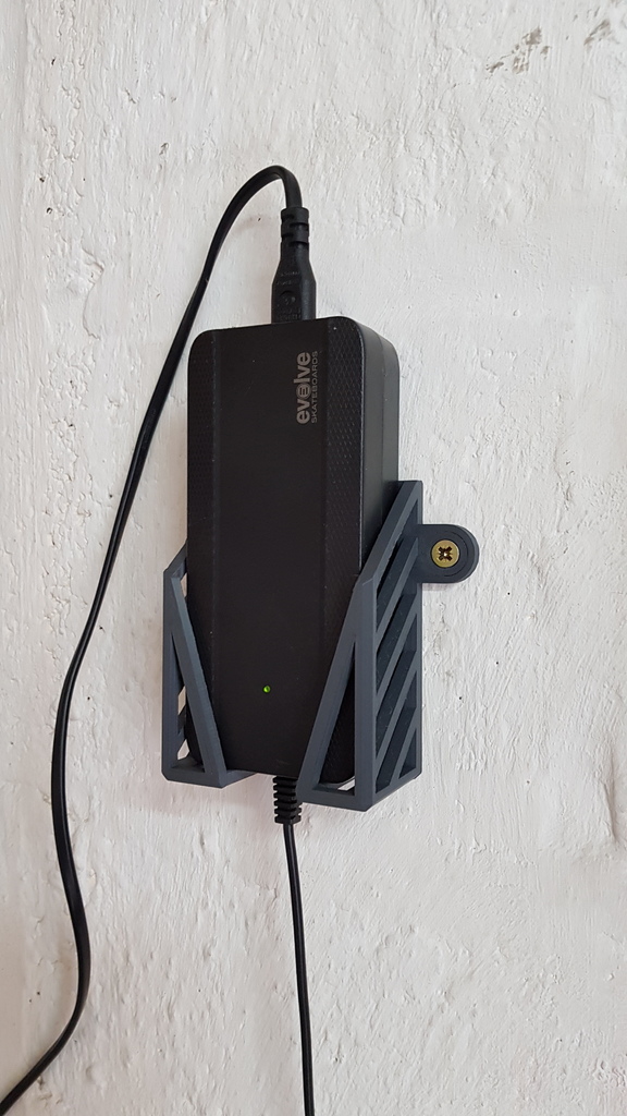 Evolve GT 2A charger wall mount