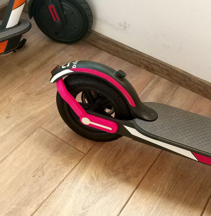 Guardabarro Sport con luz para patinete Xiaomi 