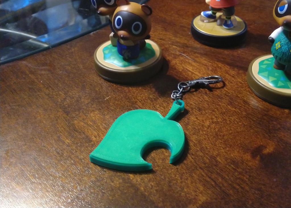 Animal Crossing Leaf Keychain