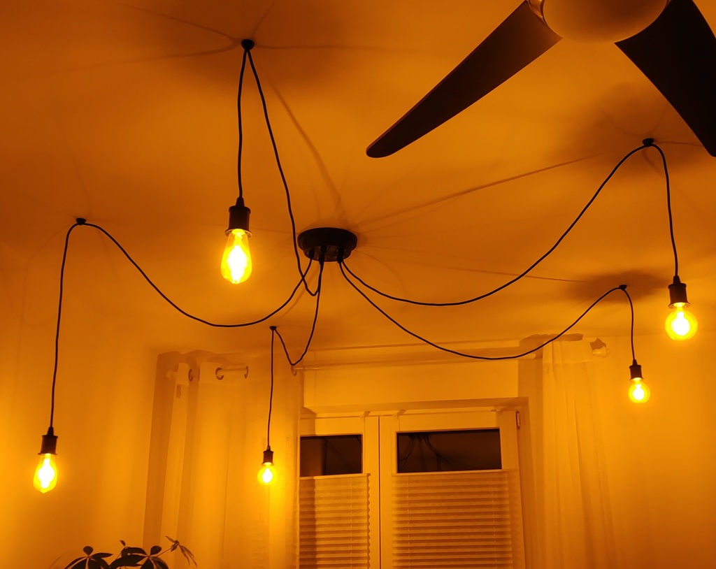 Ikea Sekond Lamp - Spider Chandelier