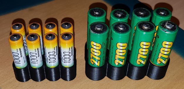 Porte-piles AA et AAA x8 / x8 AAA & AA Battery holder