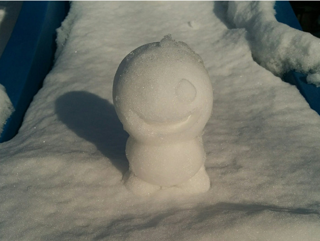 Snowgie snowman maker