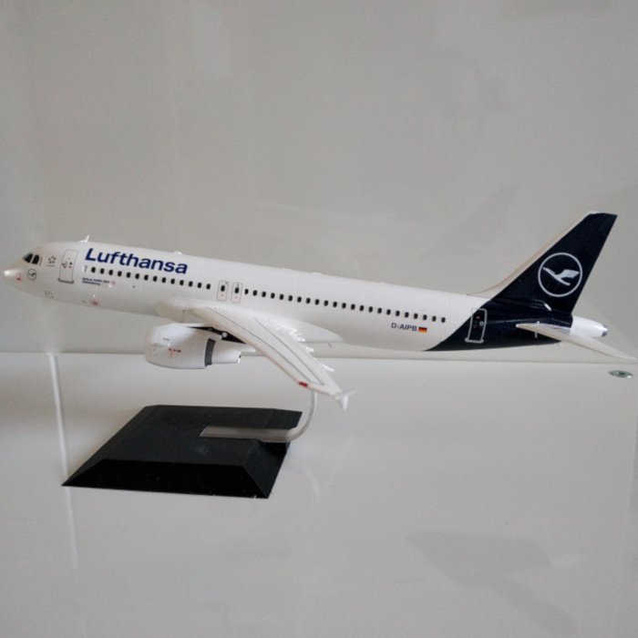 model airplane display stand