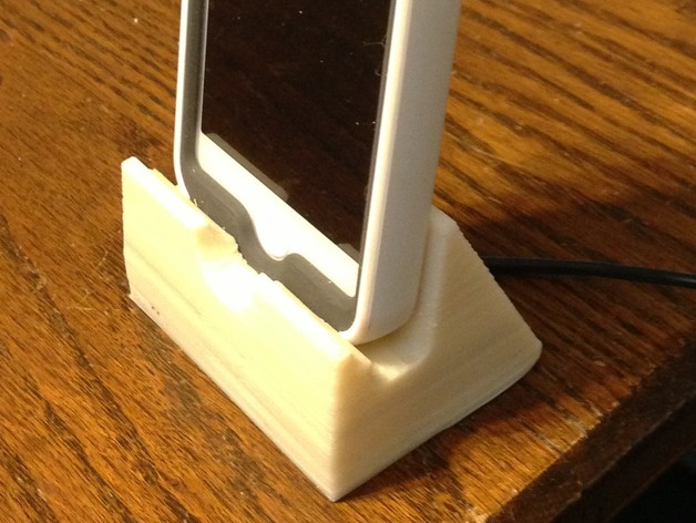 iPhone 5 Dock/Stand