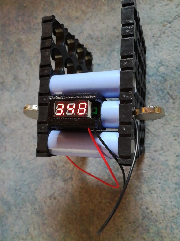18650 voltmeter