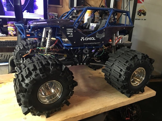 clodbuster plus axial wraith