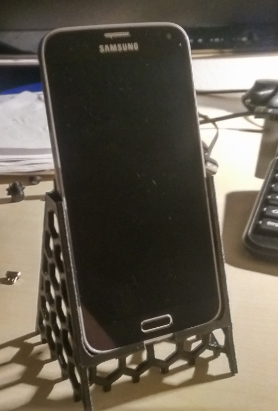 Samsung Galaxy S5 Stand (Honeycomb)