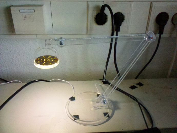 A small Desk lamp