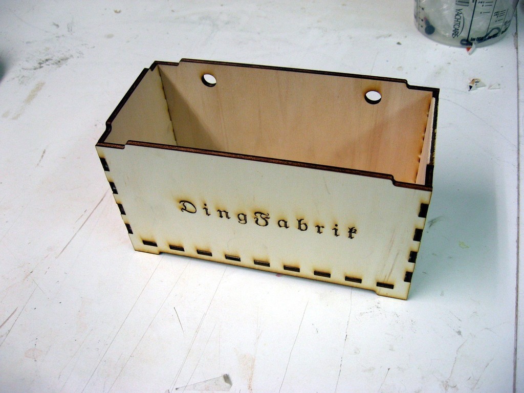 small stackable and hanging box