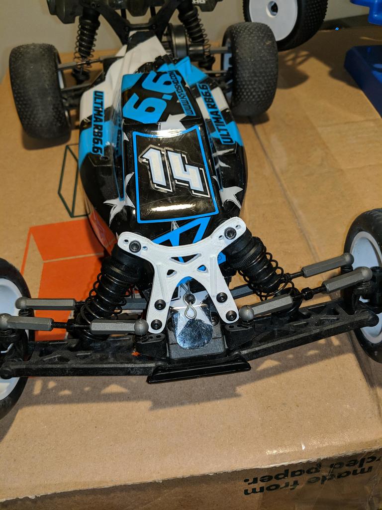 Kyosho RB6.6 front shock tower