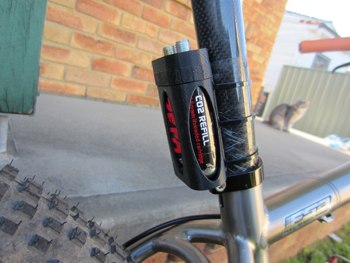 Co2 cartridge holder for Bike seatpost