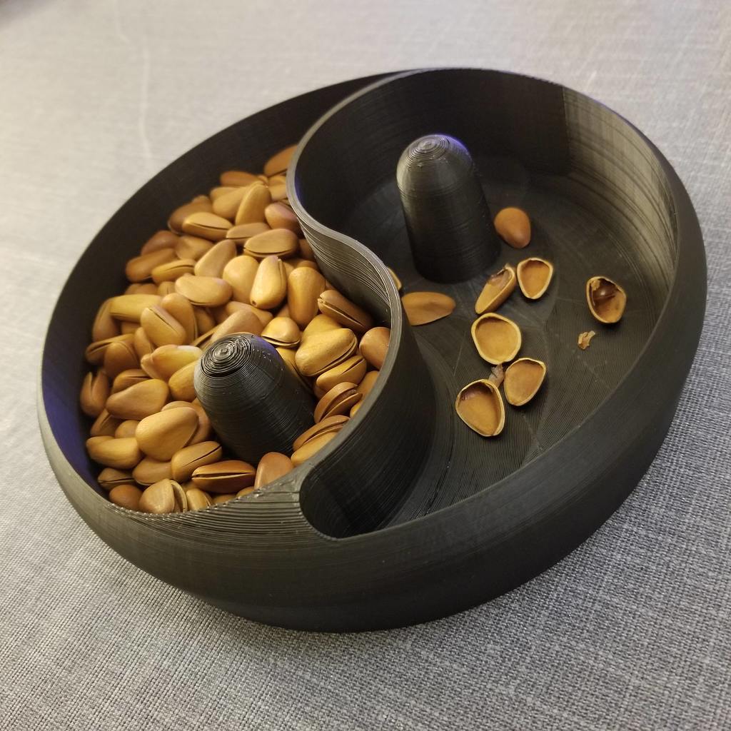 Yin&Yang nut bowl by mcdesign