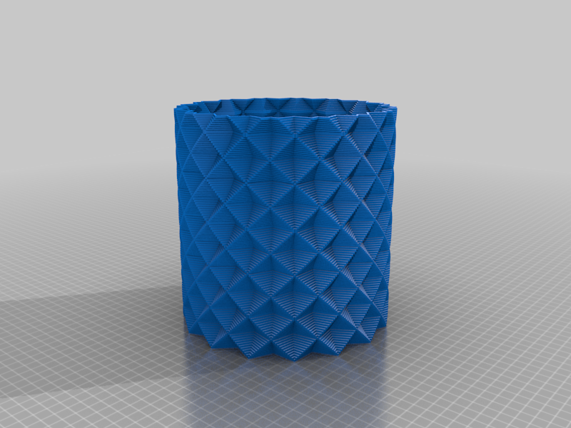 CopyCAT Pyramid Spiral Vase 19x19x19cm