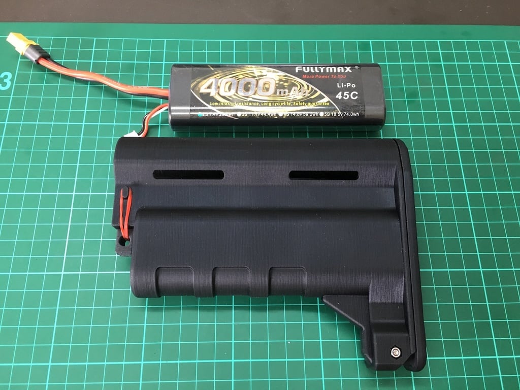 Airsoft M4 AEG - Larger Battery Stock