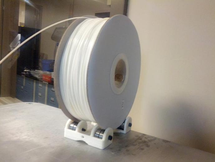 Spool Support and Holder for Sainsmart and ProtoParadigm filament for Leapfrog Creatr Printer
