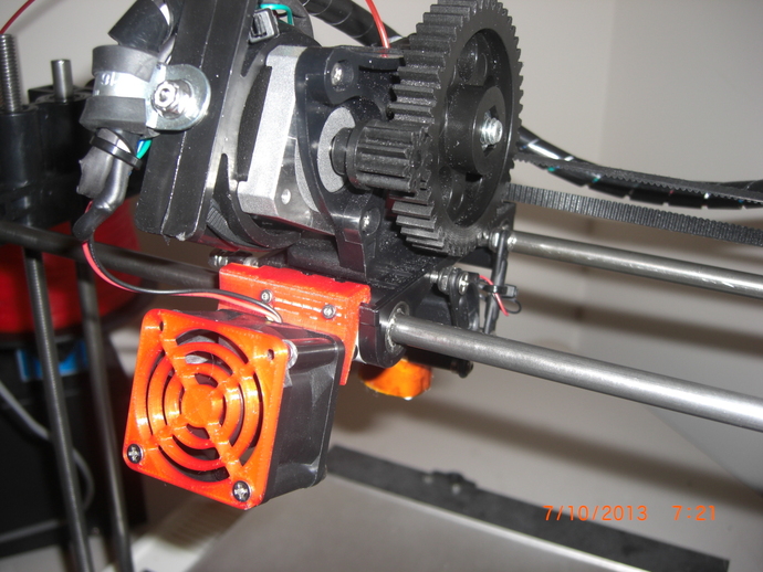 Robo 3d front mount fan adapter