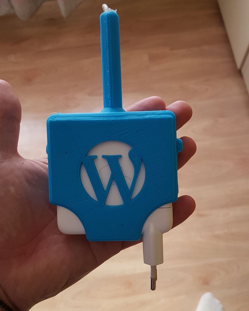 85W Macbook Charger Case with WordPress logo ⚡️