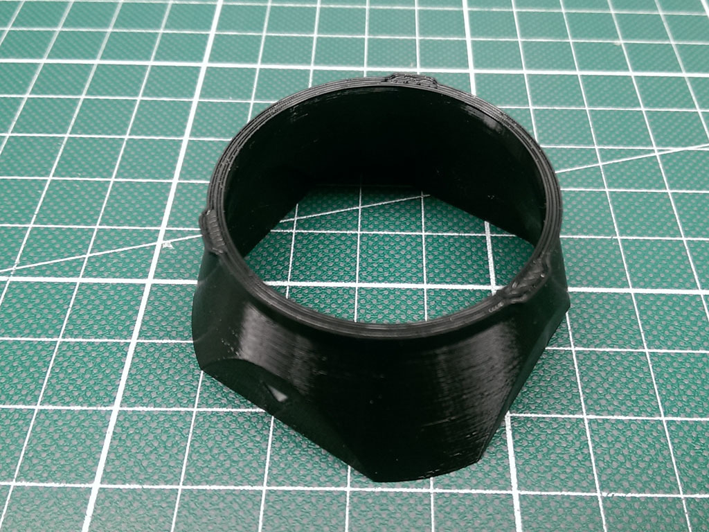 Rolleiflex 2.8f (Bay III) Lens Hood