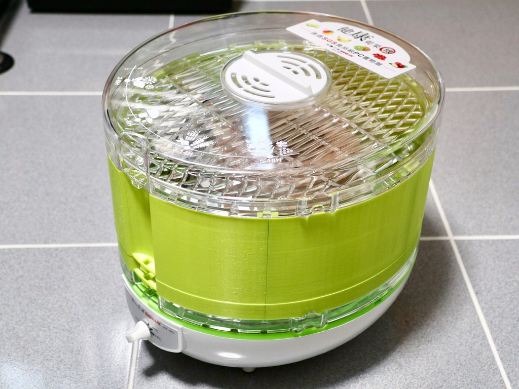 Filament dryer container for food dehydrator