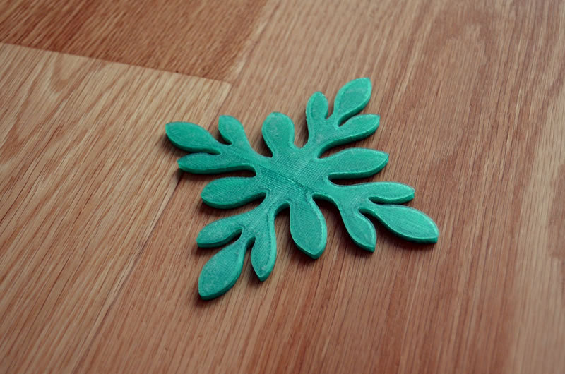 Leaf shaped coaster