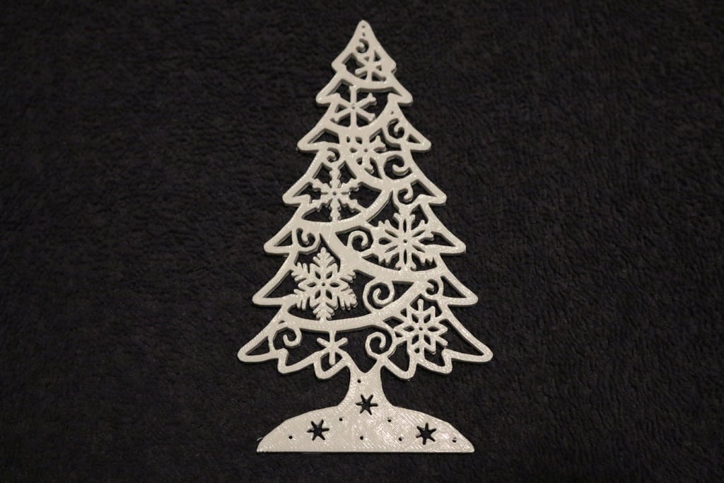 Christmas Tree with Snowflake Ornaments