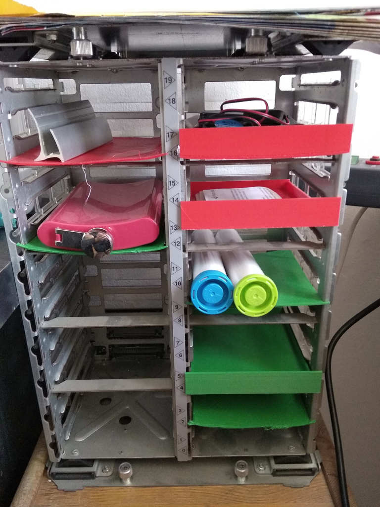 Shelf for HDD rack