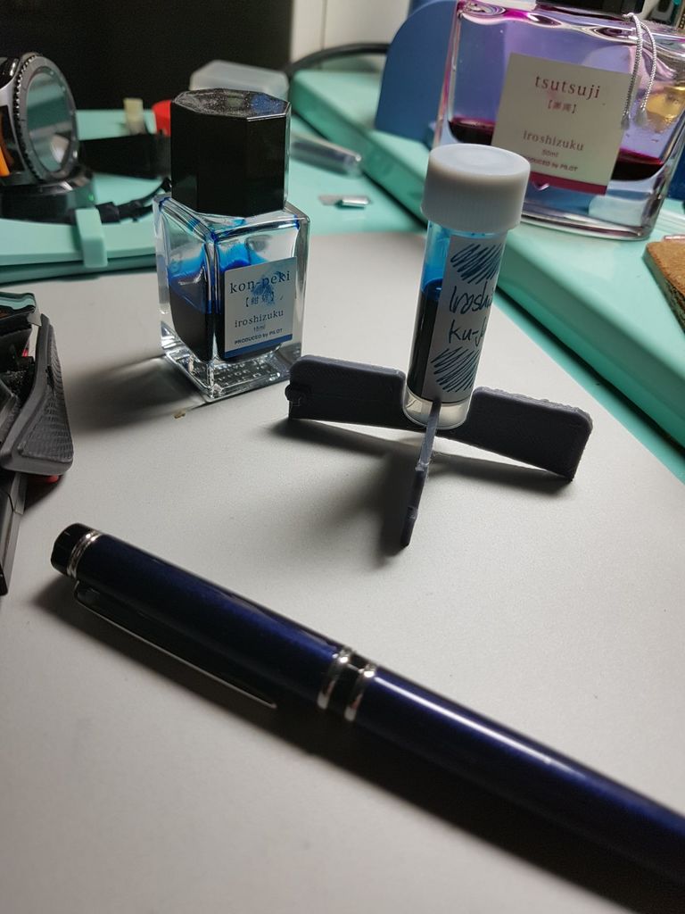 Vial Holder for Fountain Pen Inks