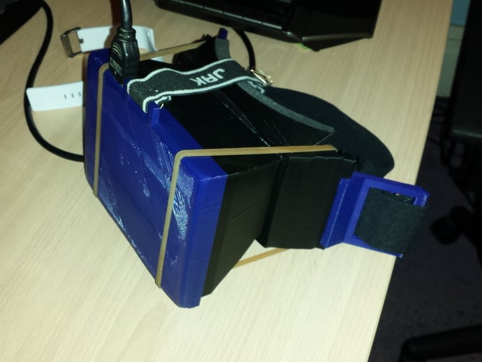 Virtual Reality Headset for PC (DIY Oculus Rift)
