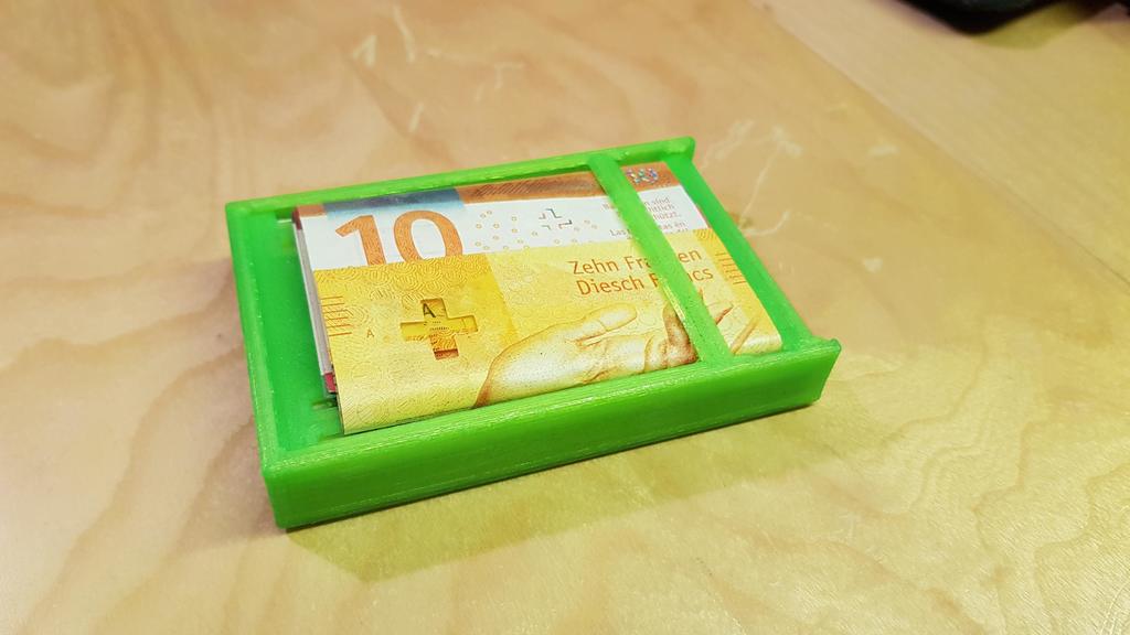 Simple Card Wallet with Note Clip