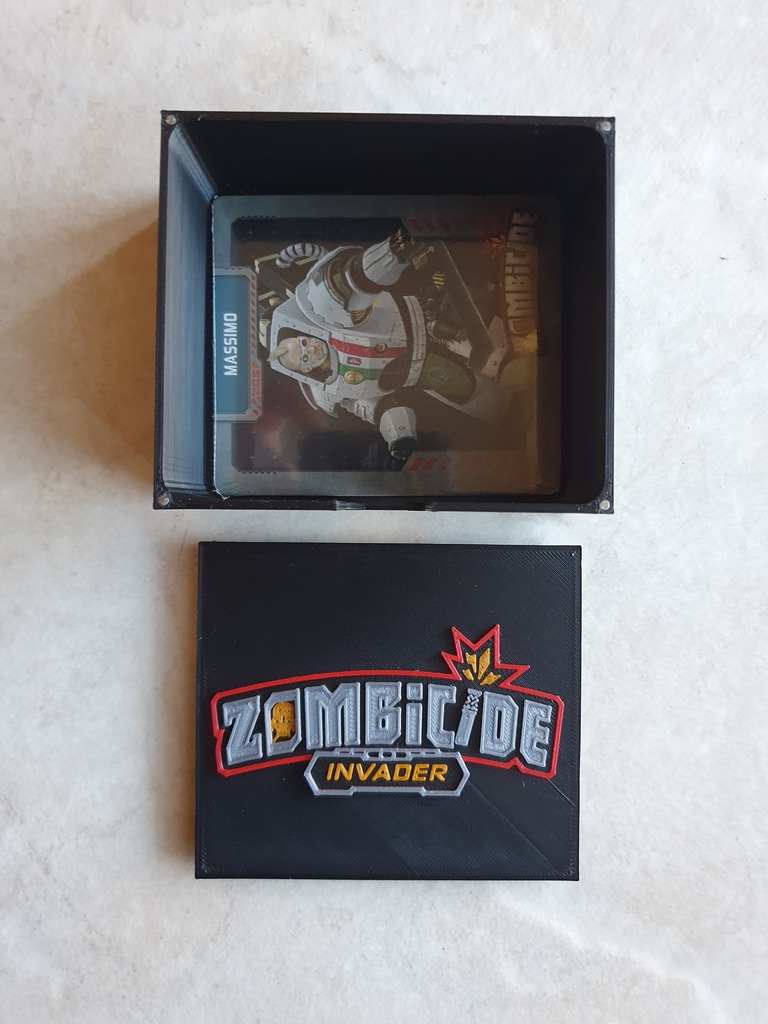 Zombicide Invader Character Card Box