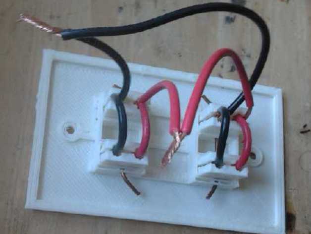 Fourplex Receptacle Plate - CAT Standard 12VDC / 12 volt  / 12 VDC plugs & sockets