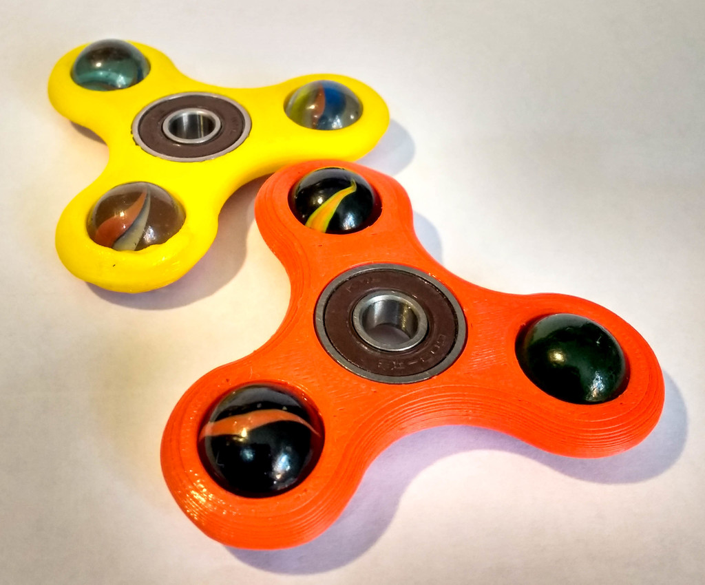 Balls spinner (simple and economic)