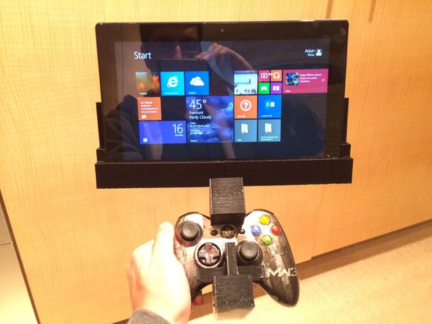 Surface Pro Controller Dock for Xbox 360 Controller