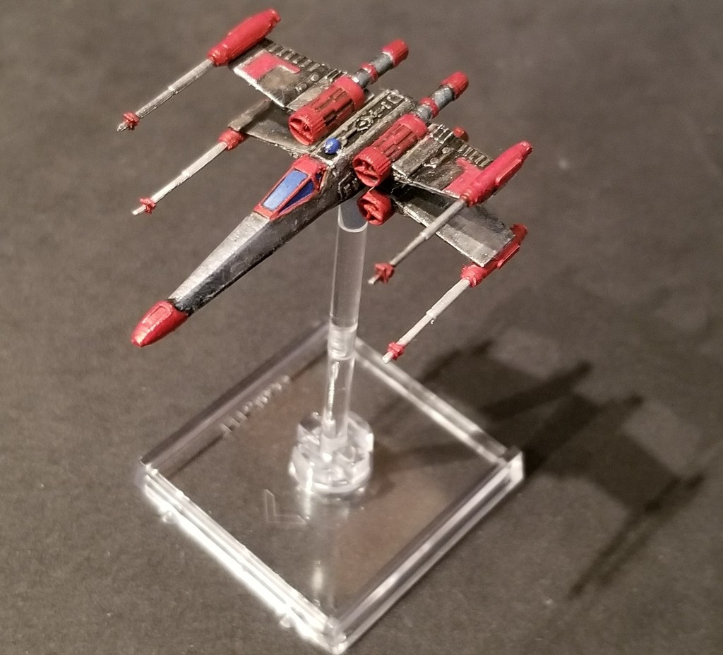 XWTMG - T-65 X-WING with foldable wings.
