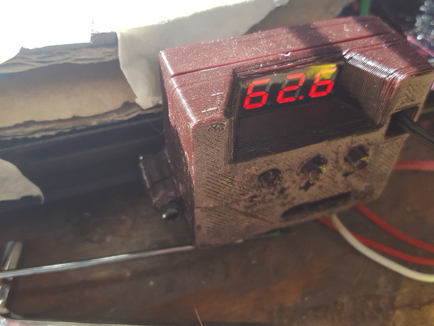 D810 thermostat case