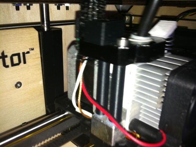 Single extruder Makerbot replicator leveling post