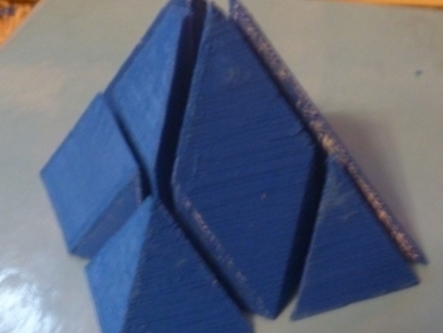 3D Tangram in Pyramid Form