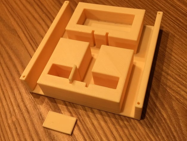 Easy Pillbug Maze
