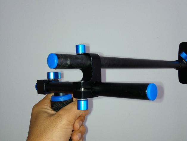 Double Clamp for Single 15mm Rail Mount //accesorio sujetador de 2 barras de 1,5cm en rig shoulder