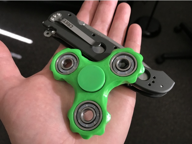 Geared Tri-fidget spinner