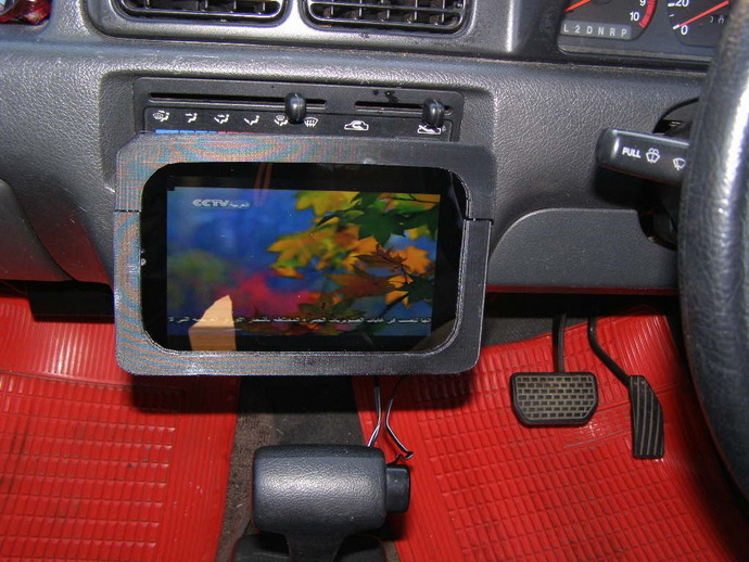 Support for tablet in the car