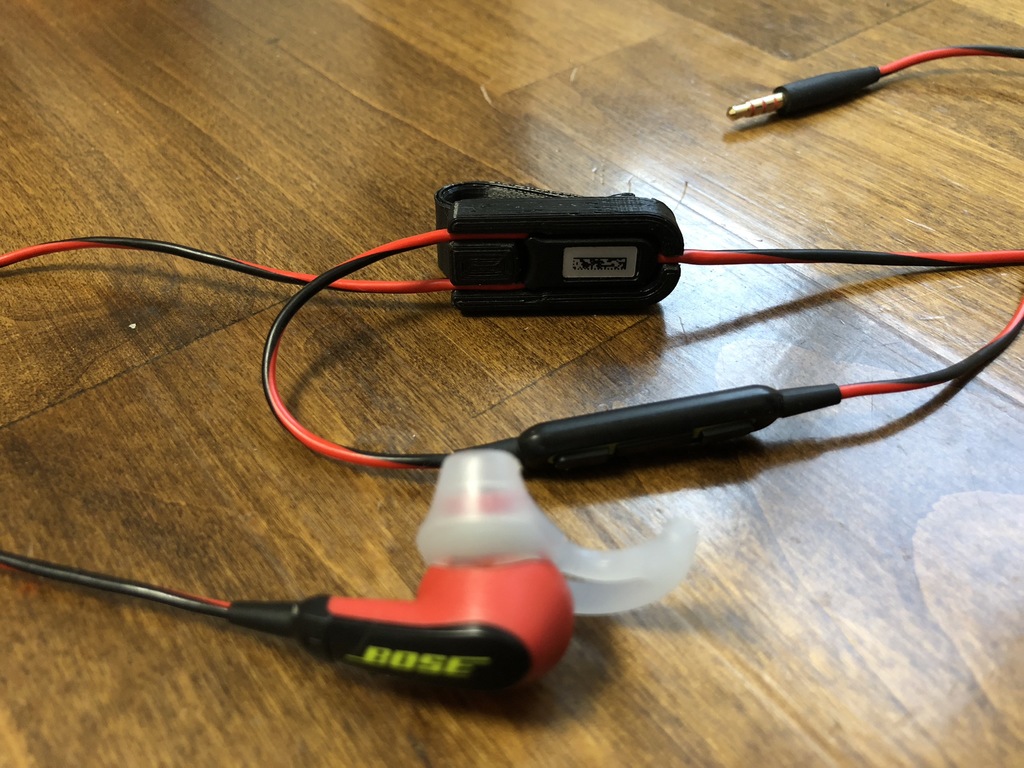 Bose SoundSport Headphone Clip