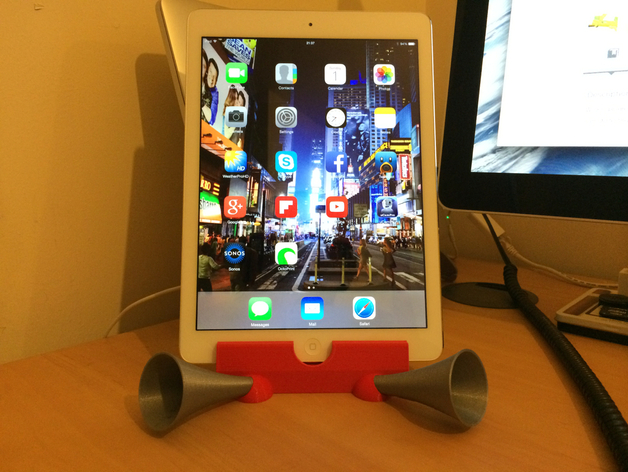 iPad Air Horn - Passive Amplifier Stand