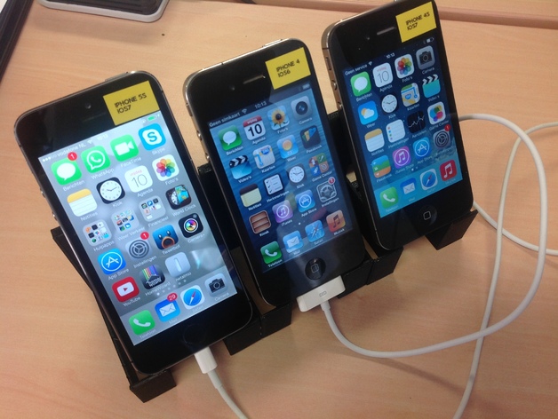 iPhone and iPad holder/testbed for developers