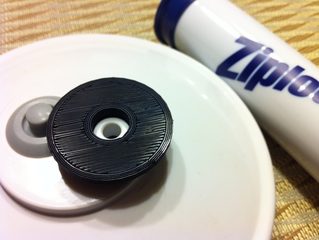 Ziploc pump to Foodsaver jar adaptor